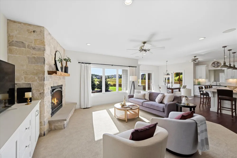 3204 Landon Court Chaska, MN 55318