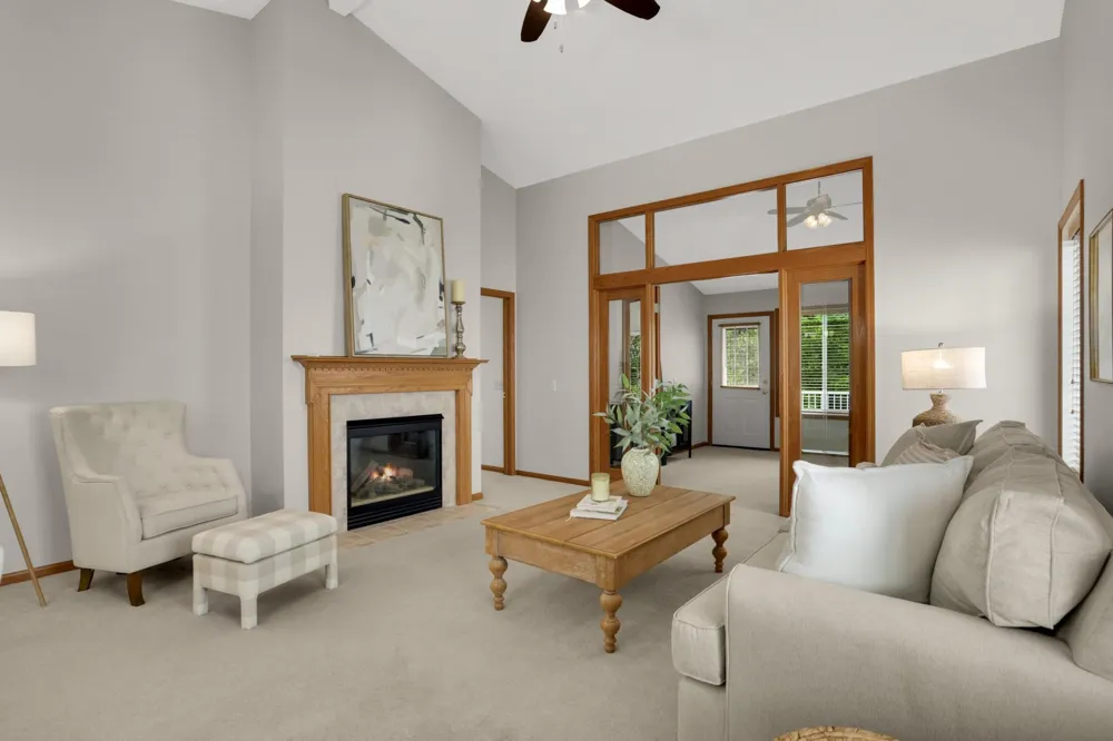 18677 Kalmar Trail Lakeville, MN 55044