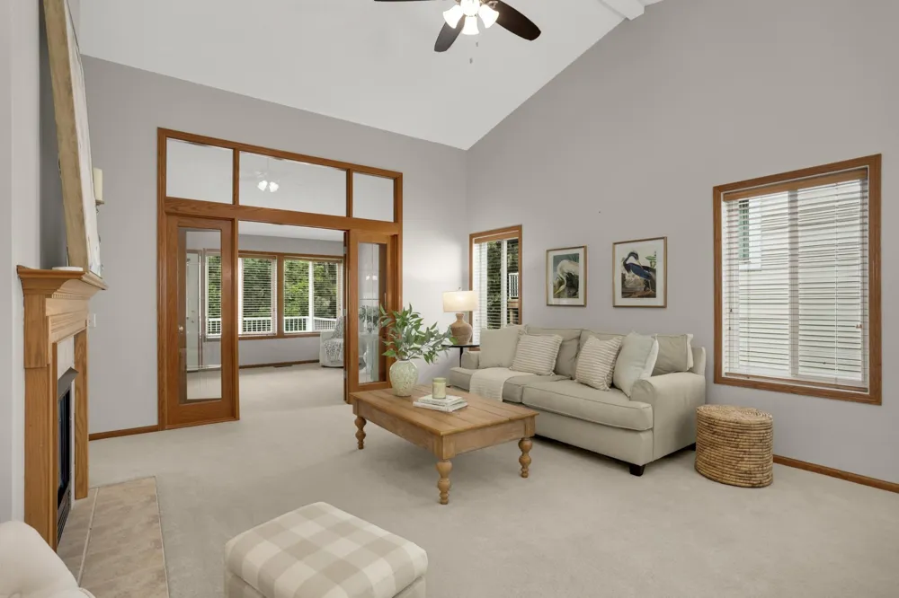 18677 Kalmar Trail Lakeville, MN 55044