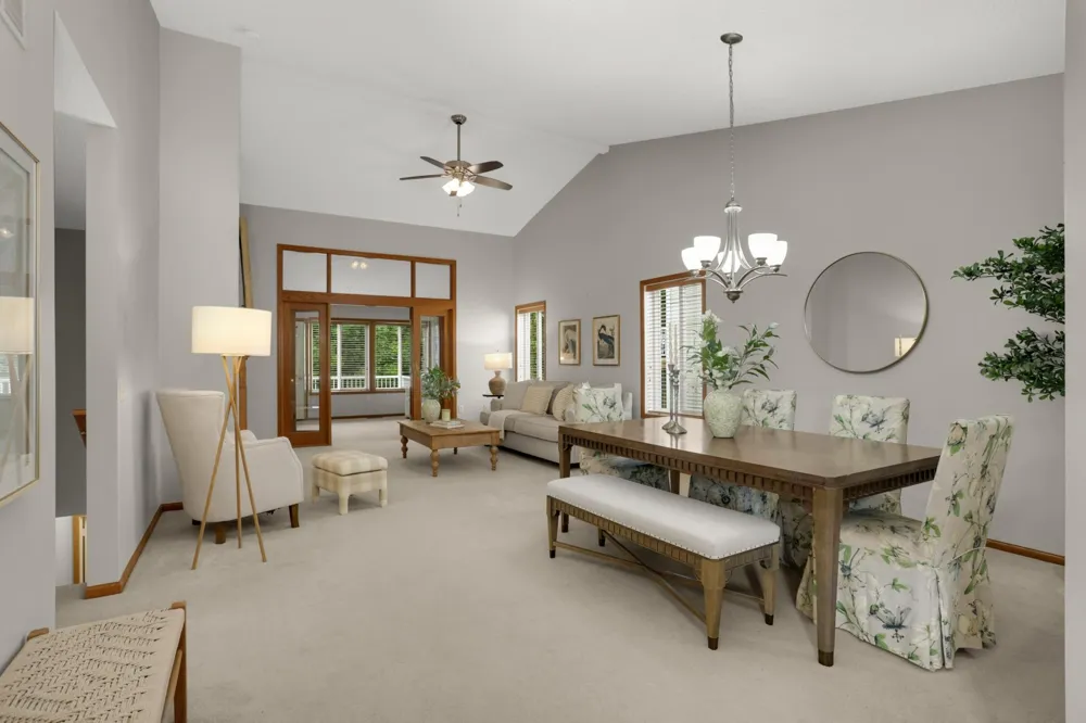 18677 Kalmar Trail Lakeville, MN 55044