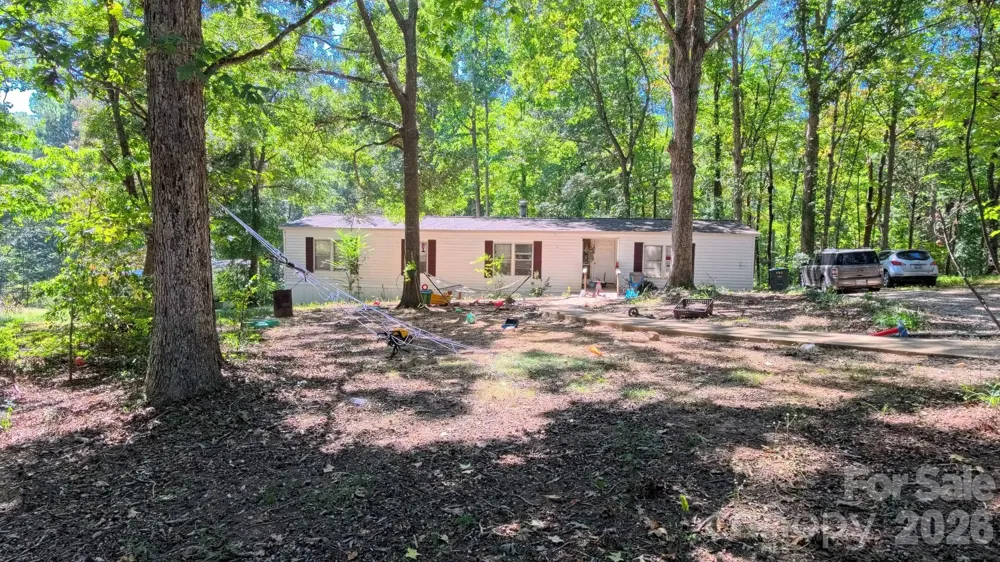 4350 Cureton Ferry Road Catawba, SC 29704