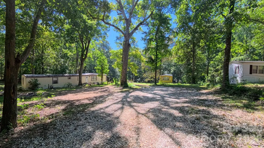 4350 Cureton Ferry Road Catawba, SC 29704