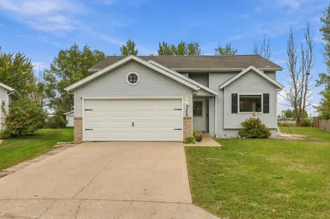 3748 Village Green Circle