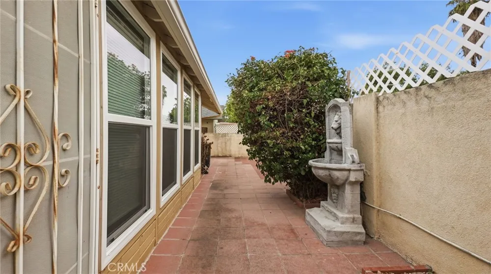1180 Amberwood Drive Hemet, CA 92543