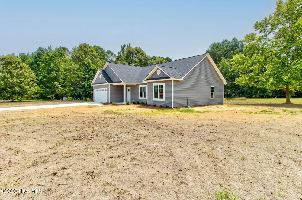 90 Northeast Drive NW Calabash, NC 28467