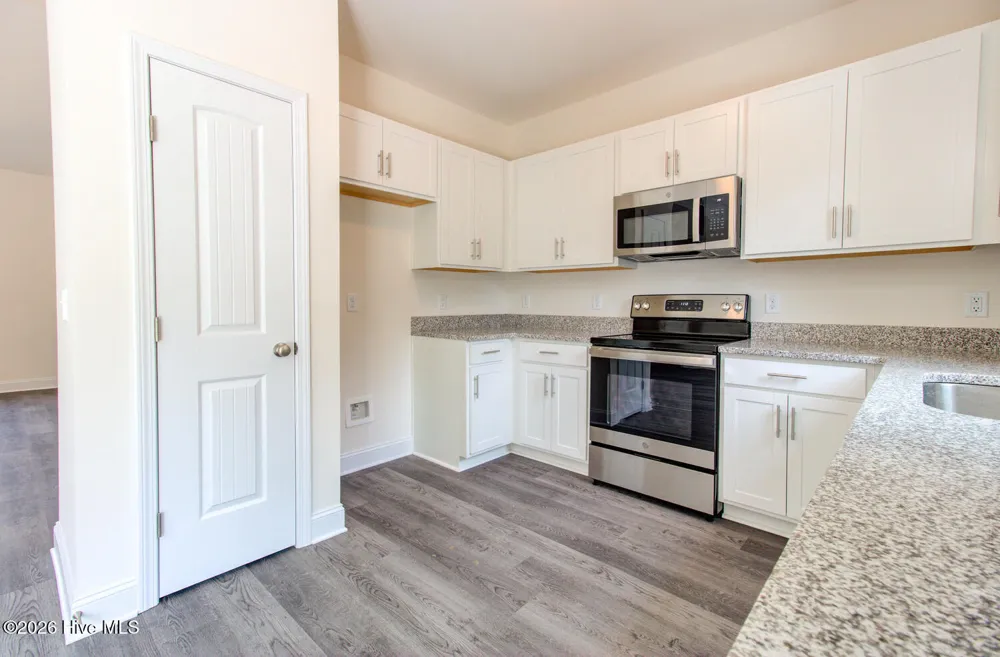 90 Northeast Drive NW Calabash, NC 28467