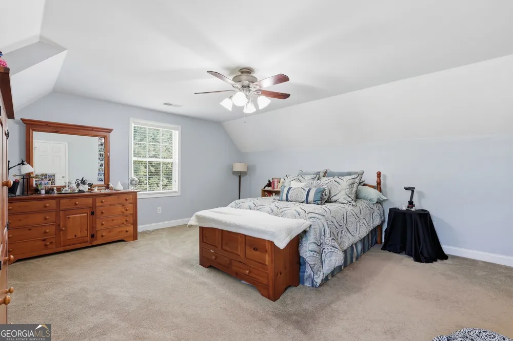 2952 Rock Creek RD Toccoa, GA 30577