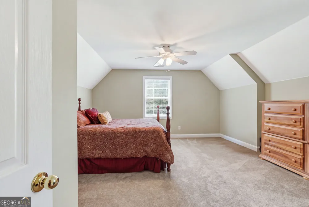 2952 Rock Creek RD Toccoa, GA 30577
