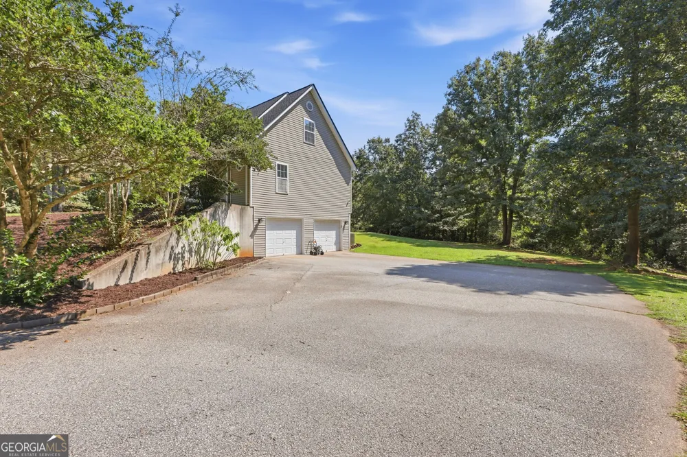 2952 Rock Creek RD Toccoa, GA 30577
