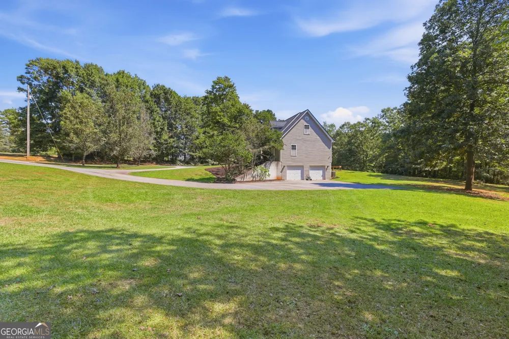 2952 Rock Creek RD Toccoa, GA 30577