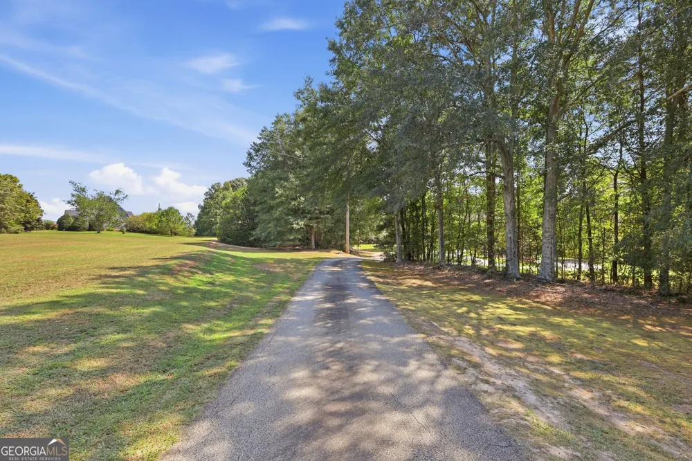 2952 Rock Creek RD Toccoa, GA 30577