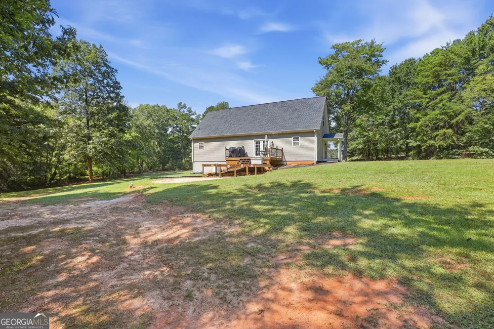 2952 Rock Creek RD Toccoa, GA 30577