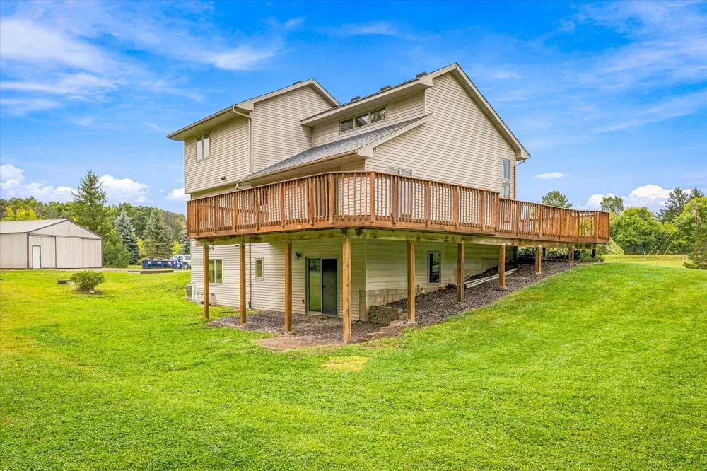 33644 Oasis Road Center City, MN 55012