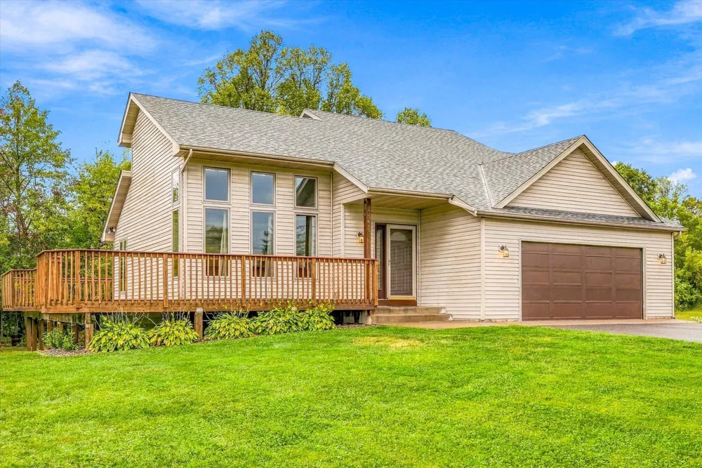 33644 Oasis Road Center City, MN 55012