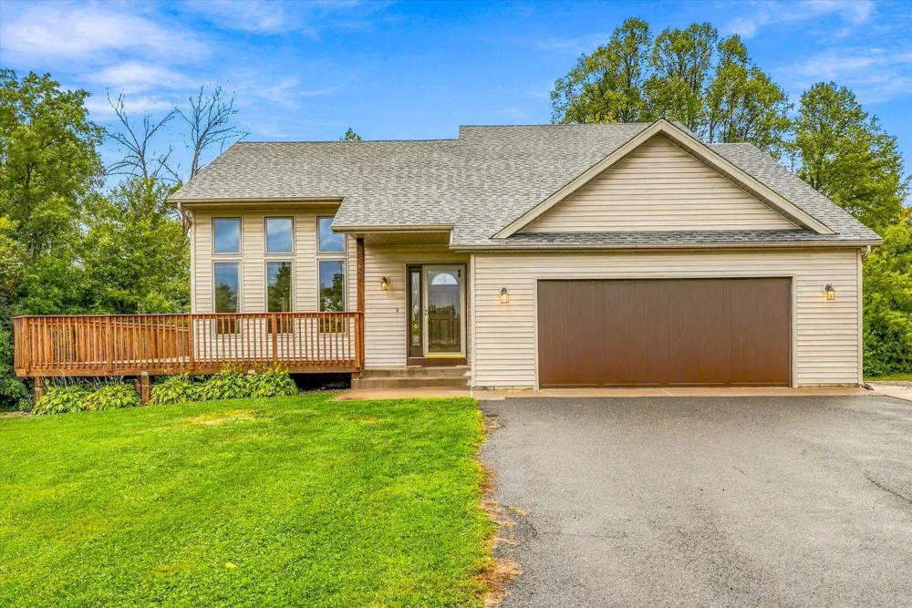 33644 Oasis Road Center City, MN 55012