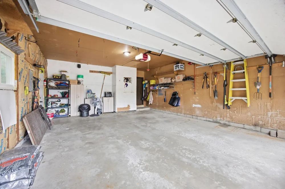 11315 W River Hills Drive Burnsville, MN 55337