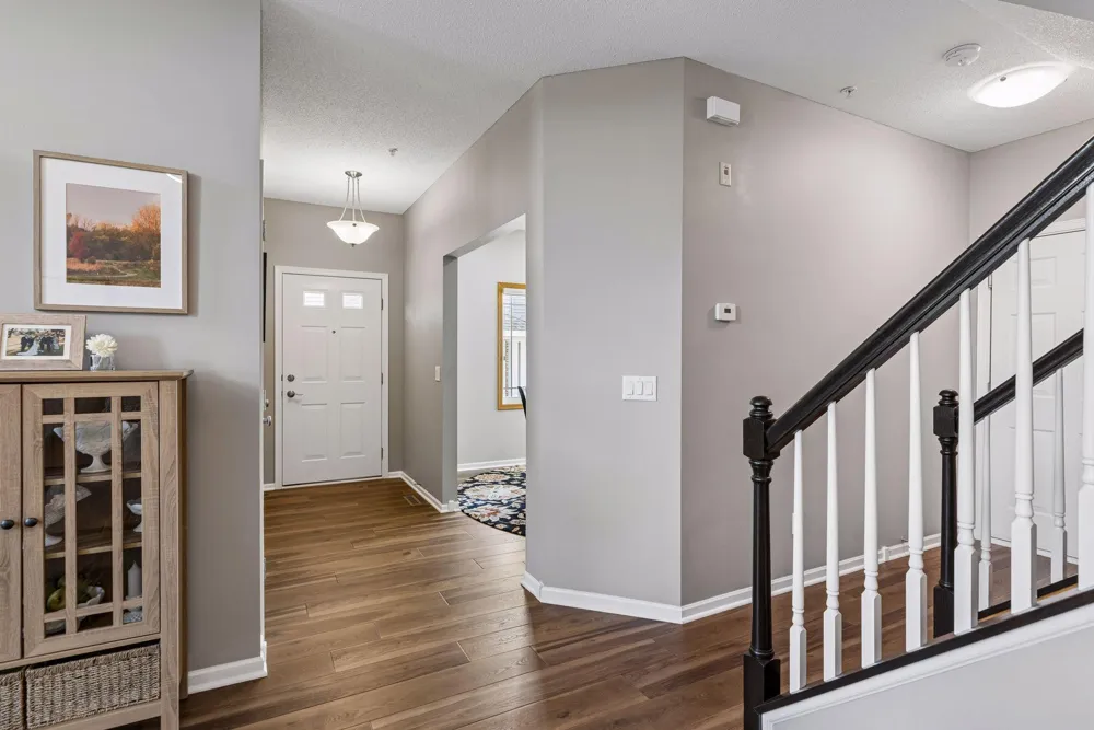 2711 Spy Glass Drive Chaska, MN 55318