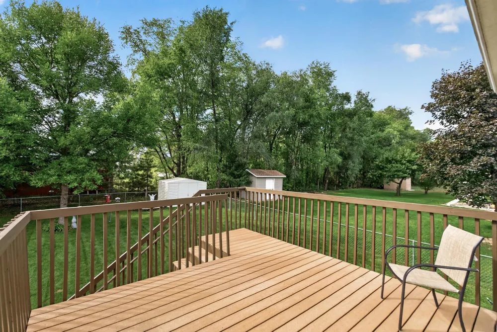 11182 Woods Edge Avenue Becker, MN 55308