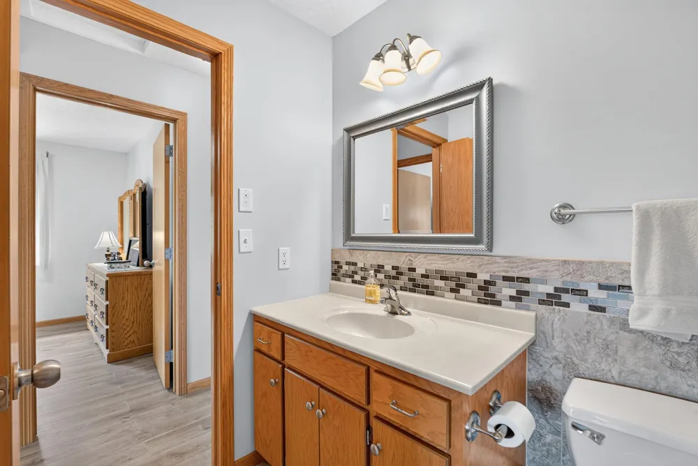 11182 Woods Edge Avenue Becker, MN 55308