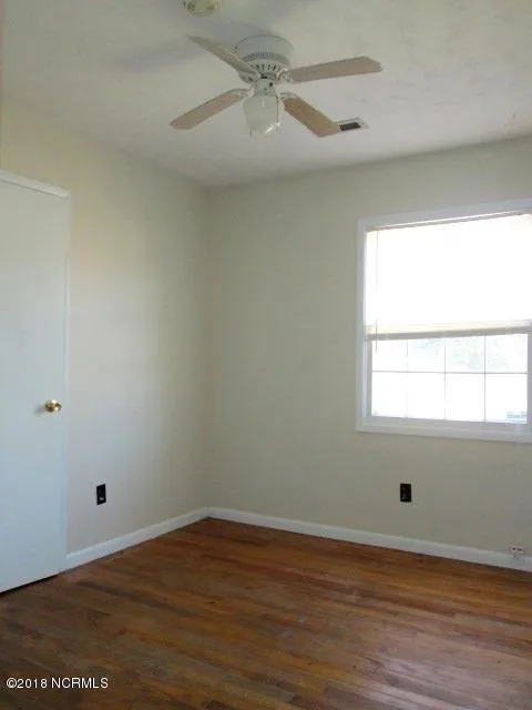 18 Sheffield Road Jacksonville, NC 28546