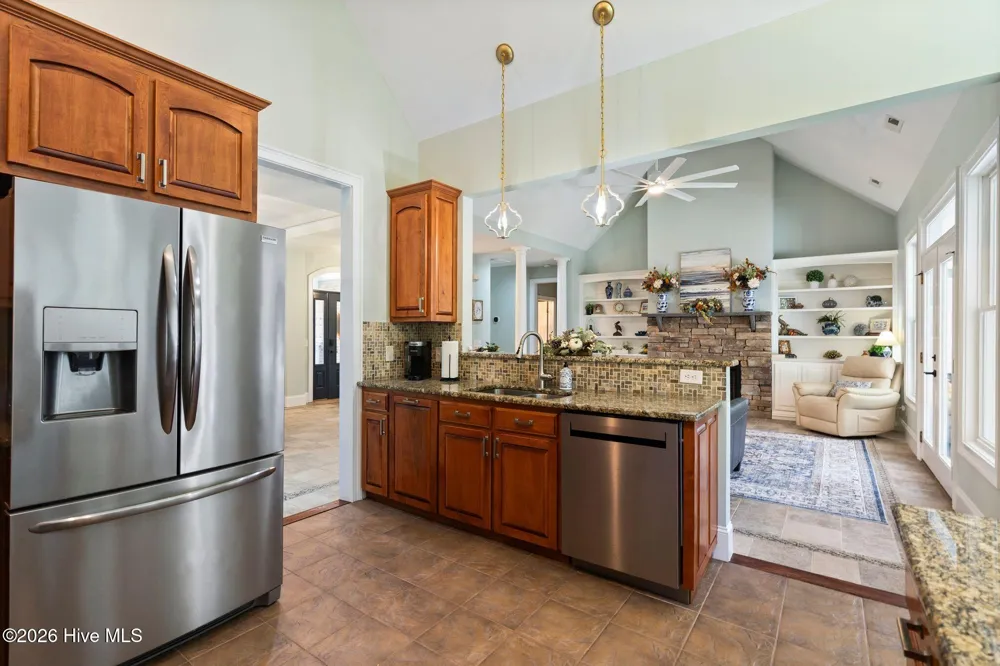 83 W Waverly Drive Burgaw, NC 28425