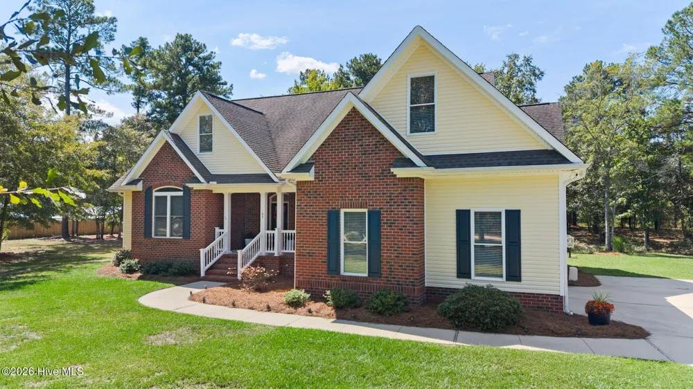 83 W Waverly Drive Burgaw, NC 28425