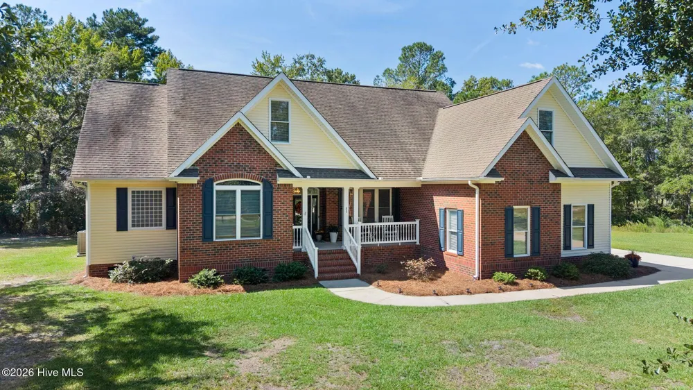 83 W Waverly Drive Burgaw, NC 28425