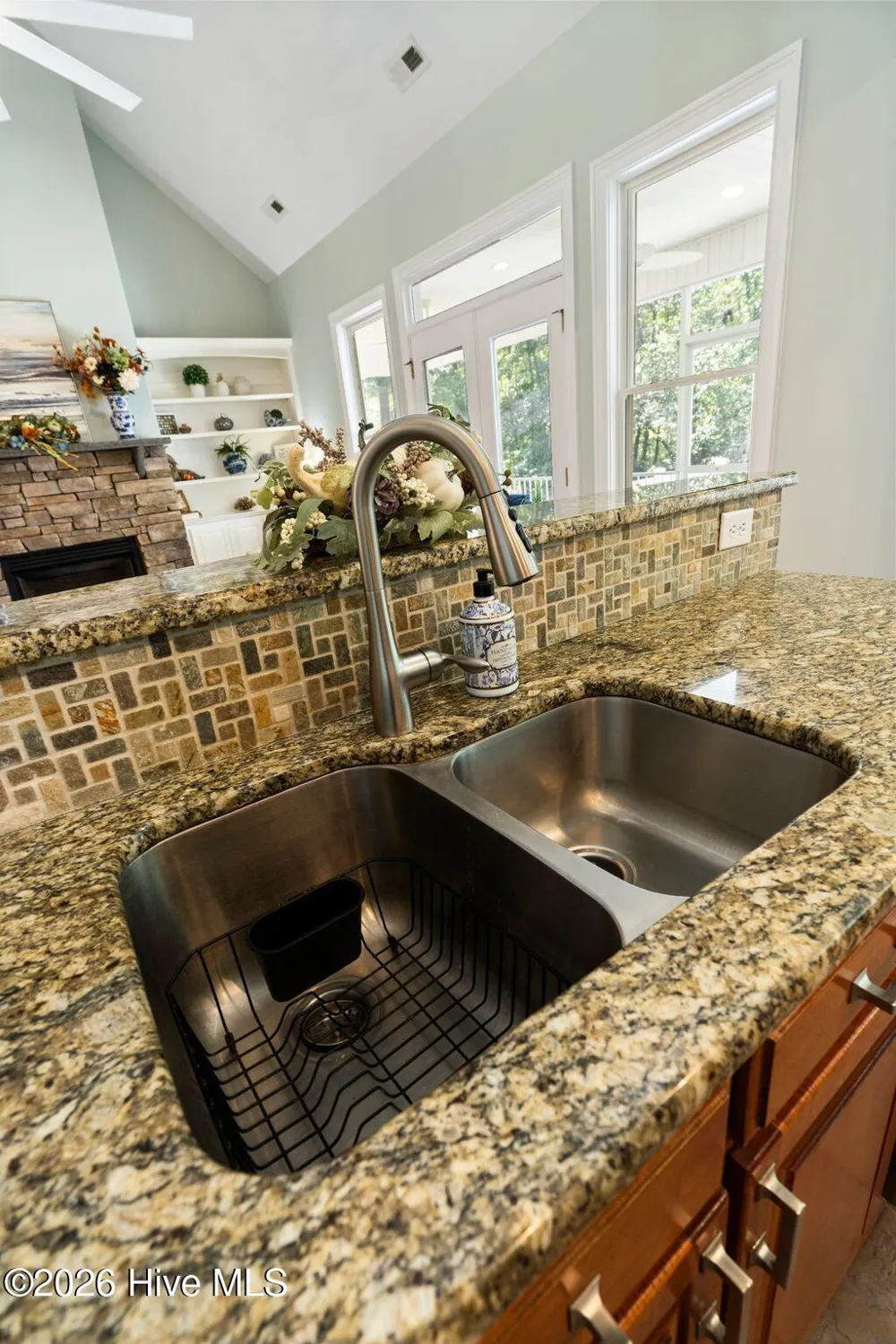 83 W Waverly Drive Burgaw, NC 28425