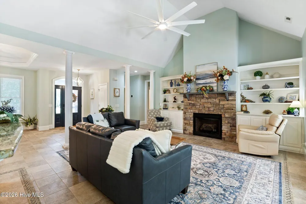 83 W Waverly Drive Burgaw, NC 28425