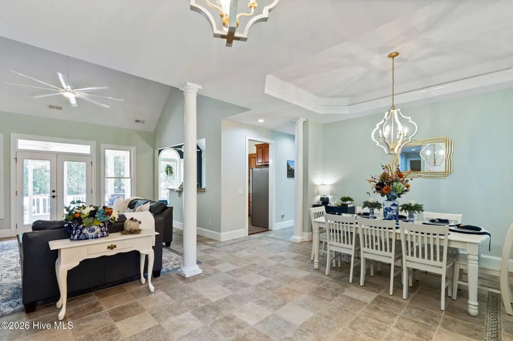 83 W Waverly Drive Burgaw, NC 28425