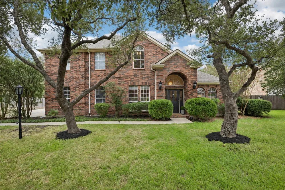 3915 Idalia Drive Austin, TX 78749