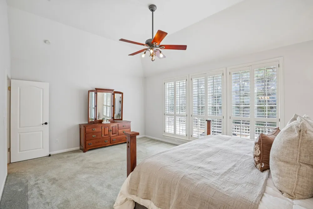 3915 Idalia Drive Austin, TX 78749