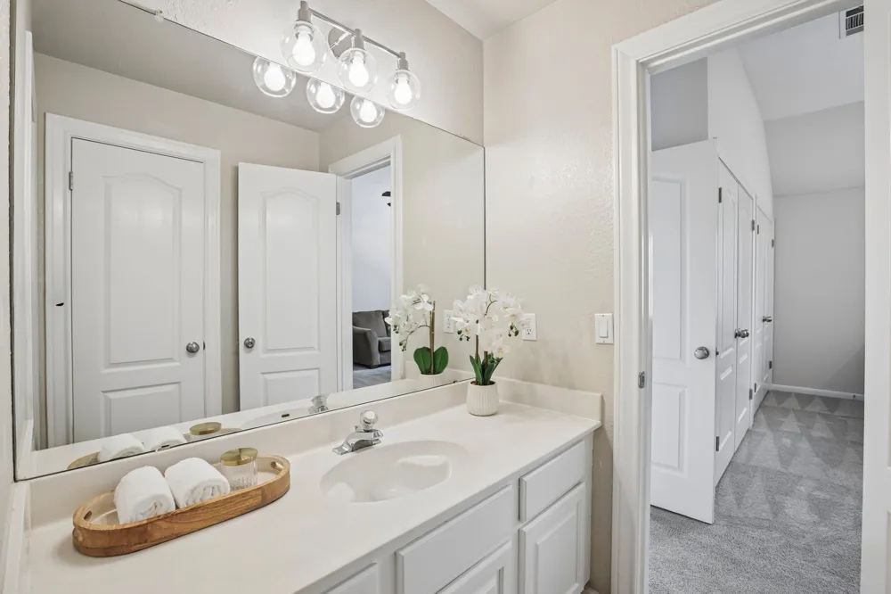 3915 Idalia Drive Austin, TX 78749