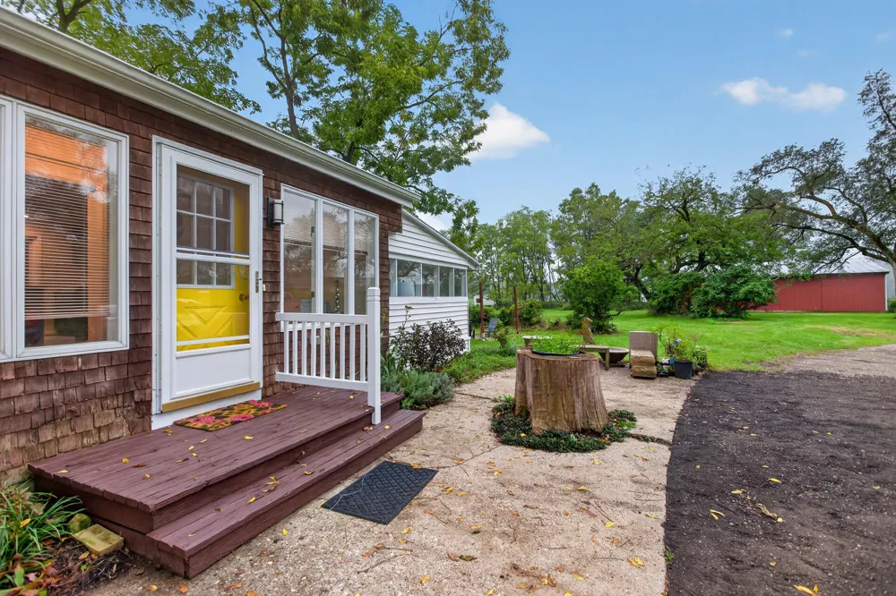 13545 E Austin Road Manchester, MI 48158