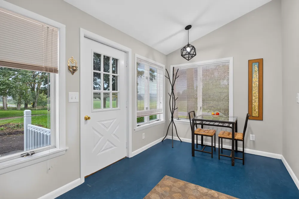 13545 E Austin Road Manchester, MI 48158