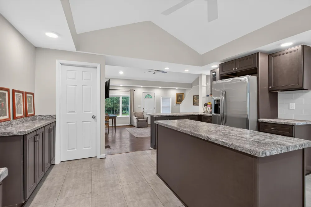 13545 E Austin Road Manchester, MI 48158