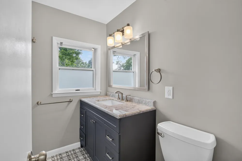 13545 E Austin Road Manchester, MI 48158