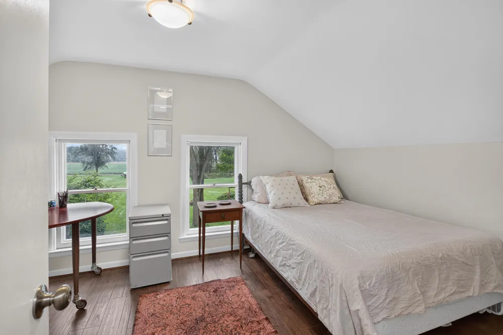 13545 E Austin Road Manchester, MI 48158