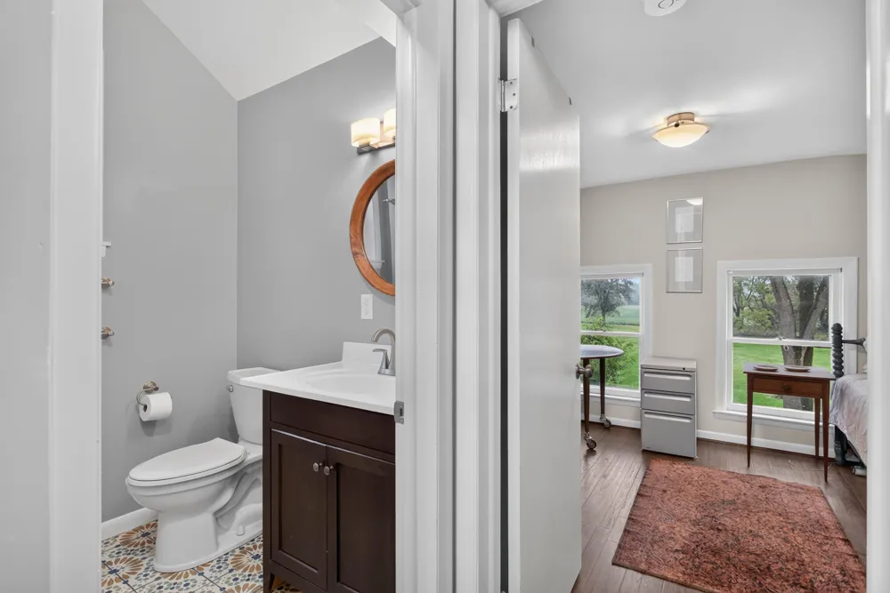 13545 E Austin Road Manchester, MI 48158