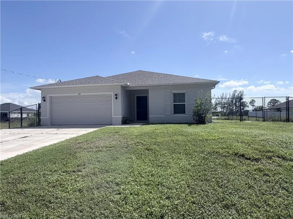328 Jacaranda Parkway E Cape Coral, FL 33909
