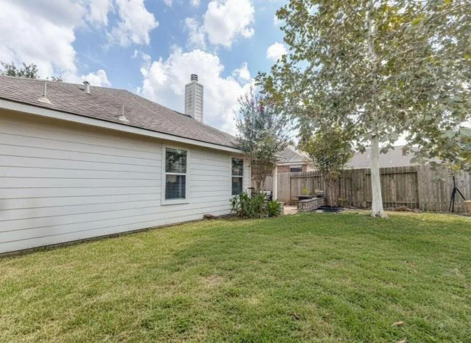 20123 Glacier Falls Drive Tomball, TX 77375