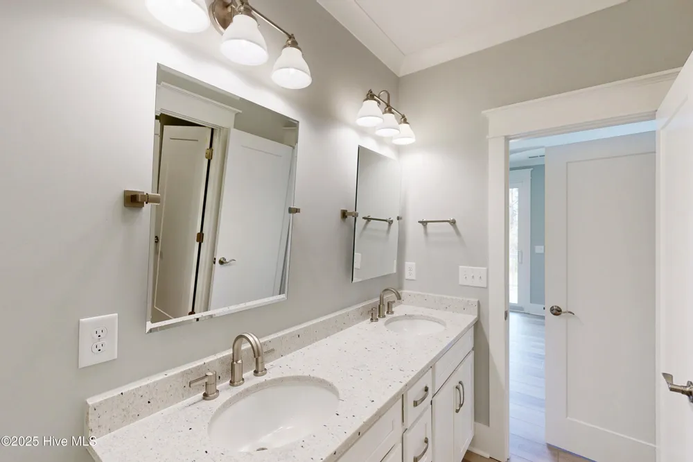 64 Pier View Court Hampstead, NC 28443