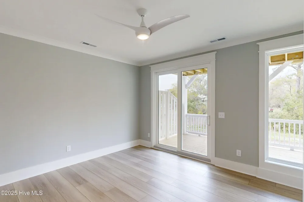 64 Pier View Court Hampstead, NC 28443