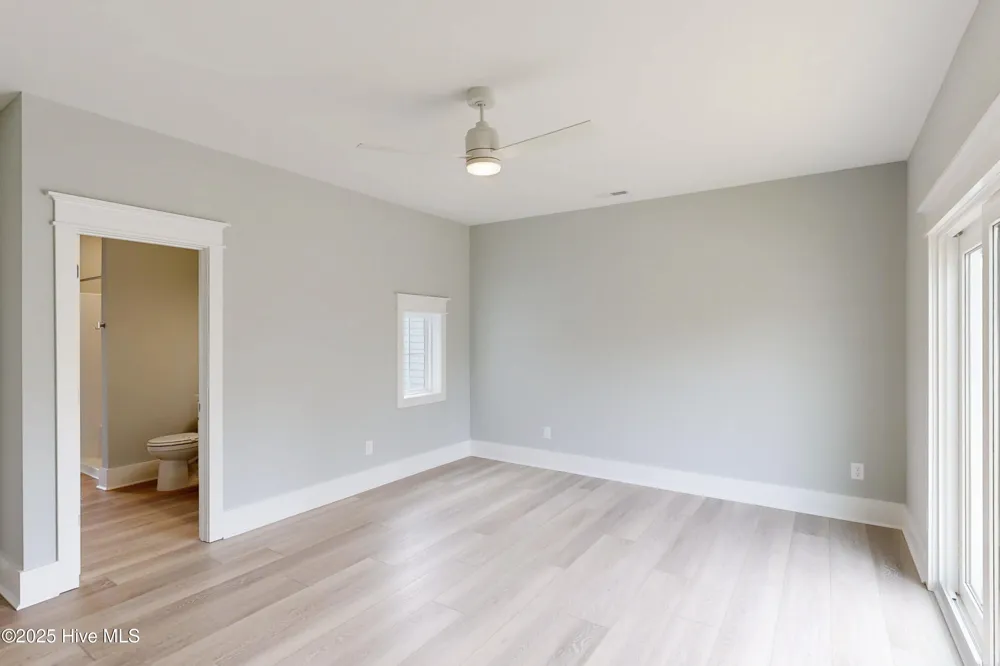 64 Pier View Court Hampstead, NC 28443