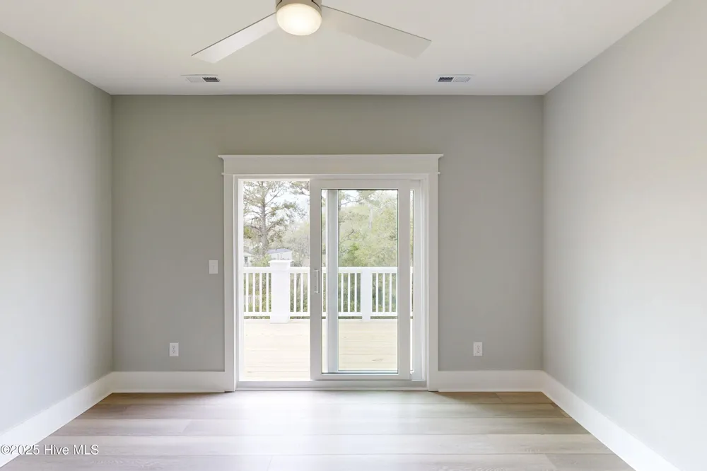 64 Pier View Court Hampstead, NC 28443