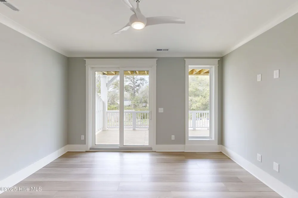 64 Pier View Court Hampstead, NC 28443