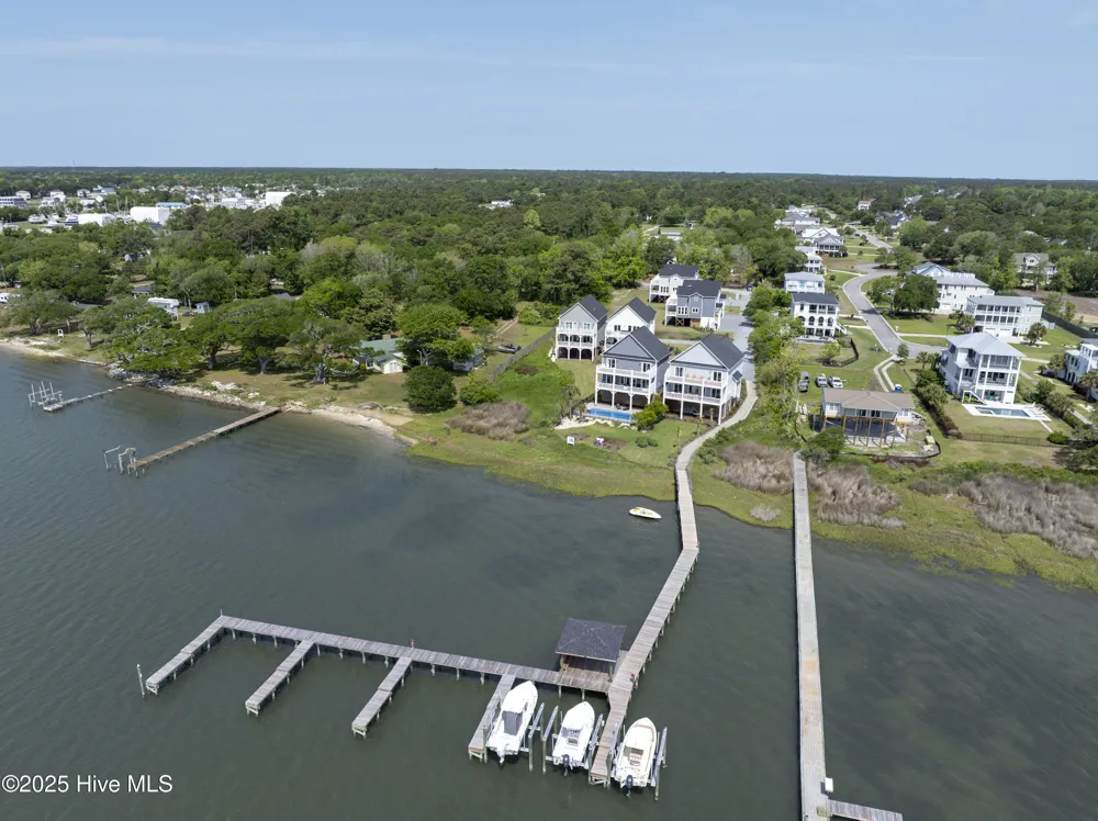 64 Pier View Court Hampstead, NC 28443