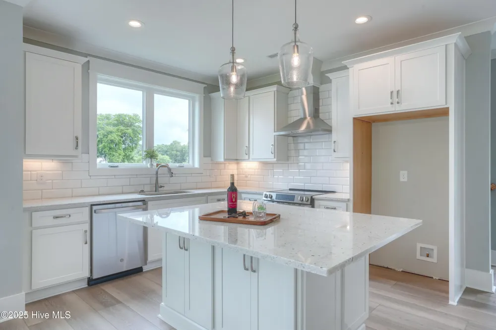 64 Pier View Court Hampstead, NC 28443
