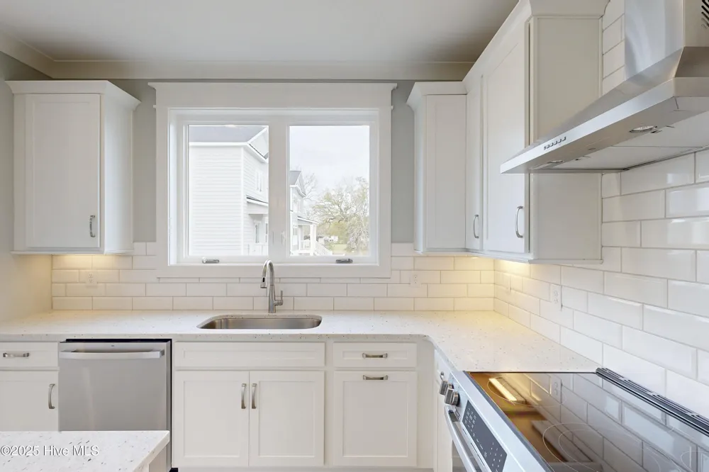 64 Pier View Court Hampstead, NC 28443