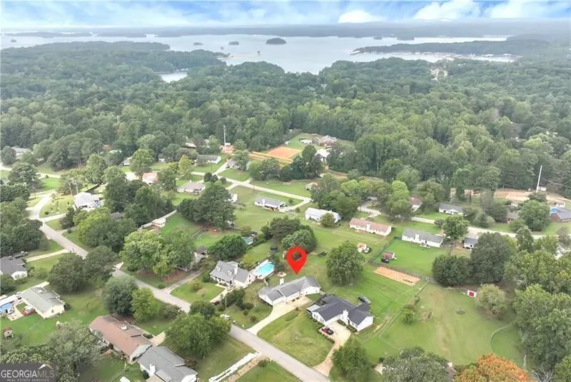 5640 Raintree TRCE Oakwood, GA 30566